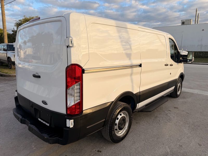 Used 2019 Ford Transit 250 - photo 11