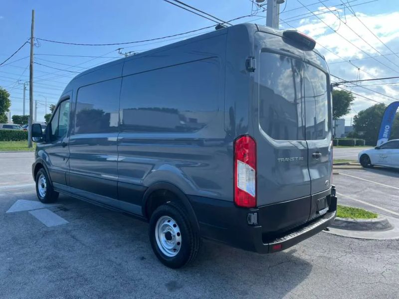Used 2021 Ford Transit 250 - photo 9