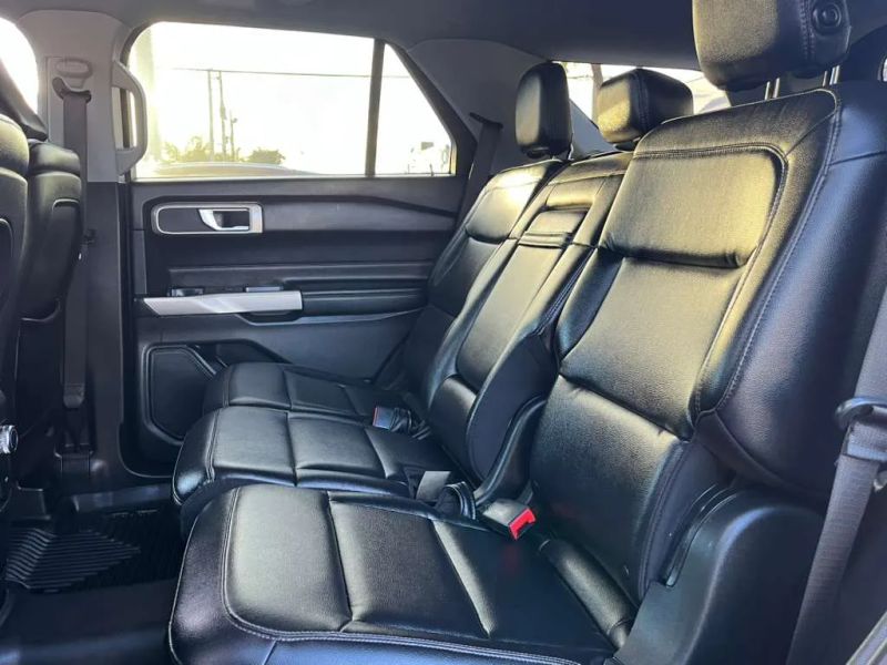 Used 2020 Ford Explorer - photo 15