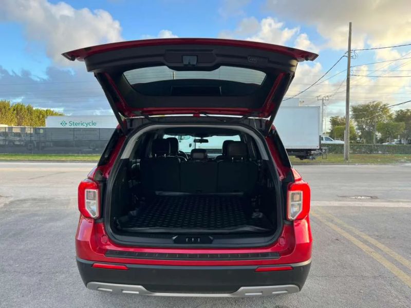 Used 2020 Ford Explorer - photo 11