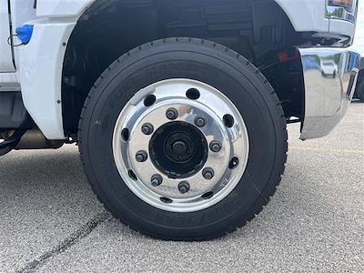 New 2024 Chevrolet Silverado 5500 - photo 1