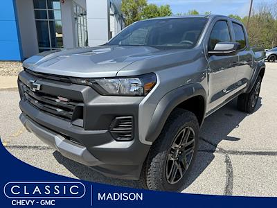 2025 Chevrolet Colorado Crew Cab 4WD Pickup for sale #E24551 - photo 1