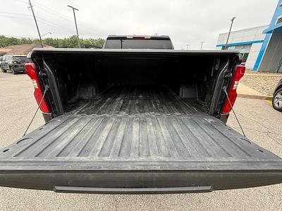 2022 Chevrolet Silverado 1500 Crew Cab 4WD Pickup for sale #E24569A - photo 2
