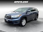 Used 2015 Toyota Highlander 4x4 SUV for sale #26773 - photo 1