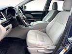 Used 2015 Toyota Highlander 4x4 SUV for sale #26773 - photo 16