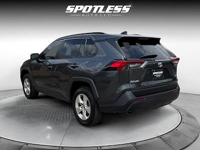 2019 Toyota RAV4 4x2 SUV for sale #26475 - photo 2