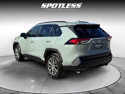 2019 Toyota RAV4 4x2 SUV for sale #26678 - photo 2