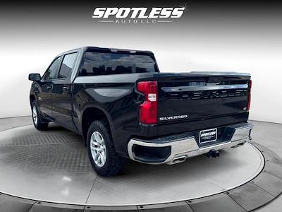 2022 Chevrolet Silverado 1500 Crew Cab 4x4 Pickup for sale #26965 - photo 2