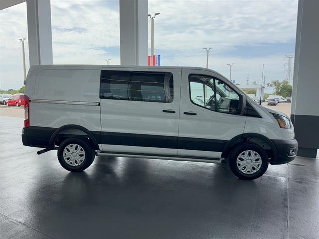 Used 2025 Ford Transit 250 - photo 7