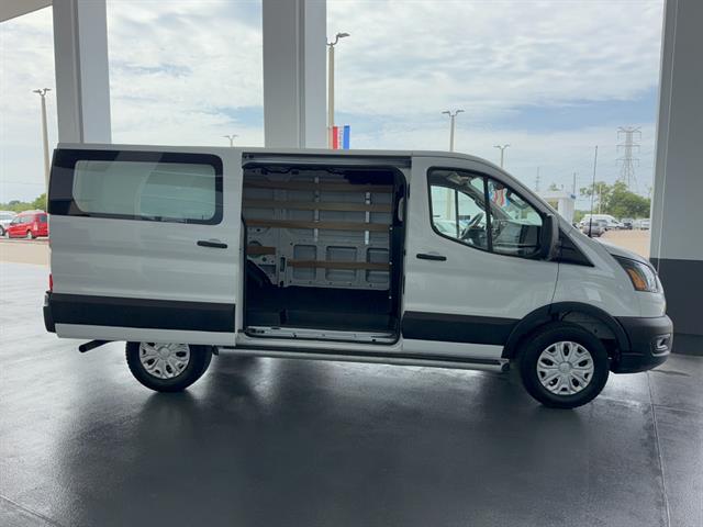 Used 2025 Ford Transit 250 - photo 8