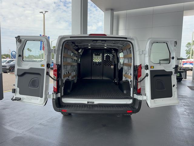 Used 2025 Ford Transit 250 - photo 10