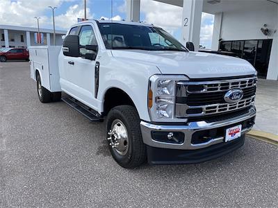 New 2025 Ford F-350 Super Cab 4x4 Reading SLU108-DW 9' Service Truck for sale #S0714 - photo 2