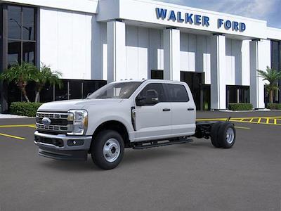 New 2025 Ford F-350 Crew Cab 4x4 Reading SLU108-DW 9' Service Truck for sale #S0862 - photo 1