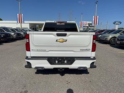 Used 2025 Chevrolet Silverado 1500 - photo 1