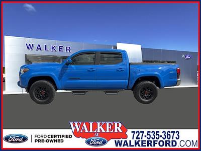 Used 2021 Toyota Tacoma - photo 1