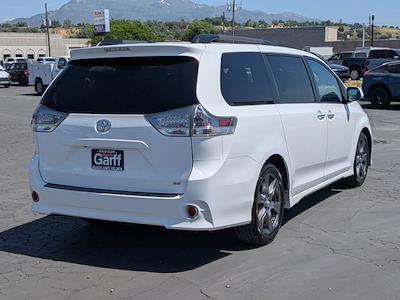 Used 2017 Toyota Sienna SE Premium Minivan for sale #3GUT2616 - photo 2