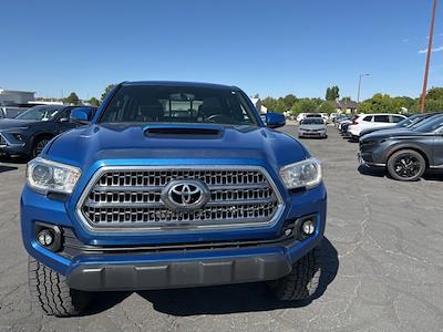 2016 Toyota Tacoma Double Cab 4WD Pickup for sale #GXO14799T - photo 2