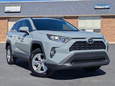Used 2021 Toyota RAV4 - photo 1