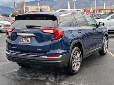 Used 2022 GMC Terrain - photo 1