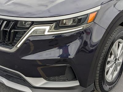 Used 2024 Kia Carnival LX Minivan for sale #R6440220C - photo 2