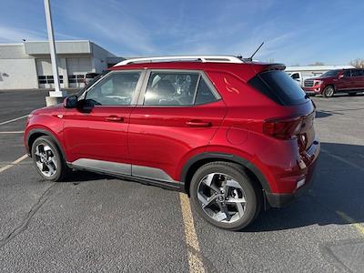 Used 2025 Hyundai Venue SEL for sale #SU390310T - photo 2