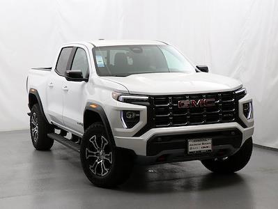 New 2025 GMC Canyon AT4 Crew Cab 4WD Pickup for sale #B25422 - photo 1