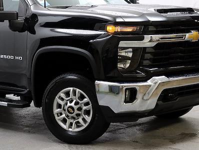 Used 2025 Chevrolet Silverado 2500 LT Crew Cab for sale #BP3639 - photo 2