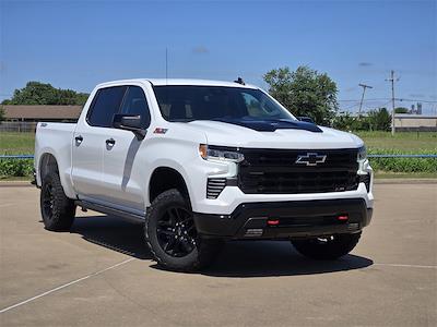 New 2025 Chevrolet Silverado 1500 LT Crew Cab 4WD Pickup for sale #SG339774 - photo 1
