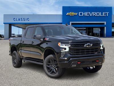 New 2025 Chevrolet Silverado 1500 LT Crew Cab 4WD Pickup for sale #SG355634 - photo 1