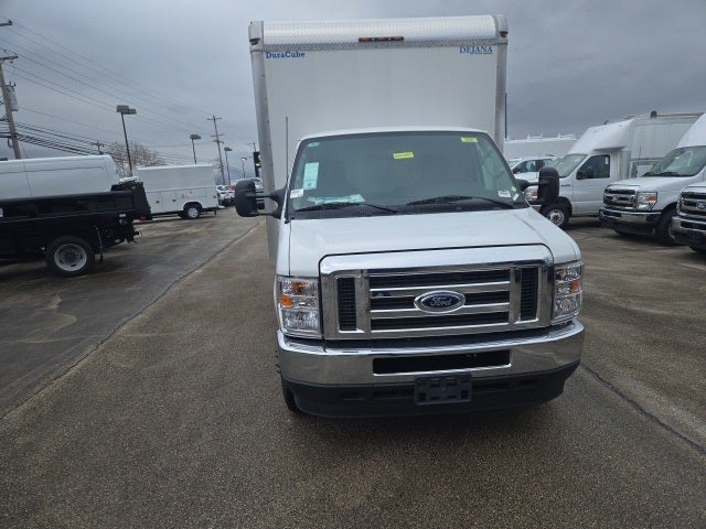 New 2025 Ford E-450 - photo 50
