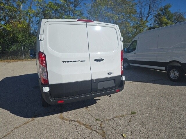 New 2026 Ford Transit 250 - photo 26