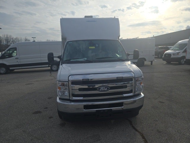 New 2026 Ford E-350 - photo 72