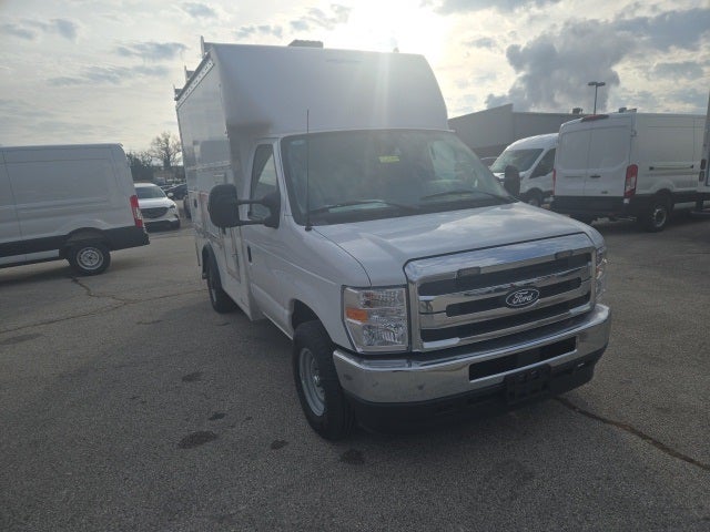 New 2026 Ford E-350 - photo 75