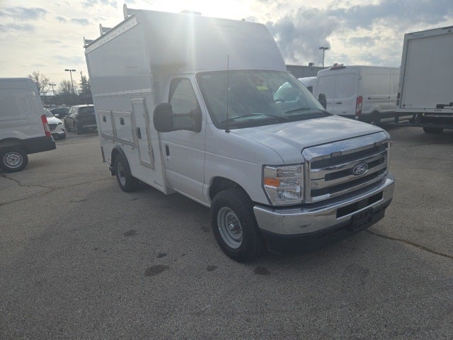 New 2026 Ford E-350 - photo 76