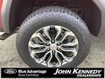 2024 GMC Canyon Crew Cab 4WD Pickup for sale #25J1770A - photo 32