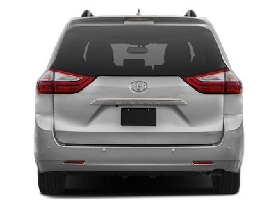 Used 2016 Toyota Sienna - photo 1