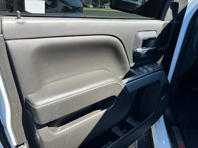 2018 Chevrolet Silverado 1500 Crew Cab 4WD Pickup for sale #25V0193A - photo 2