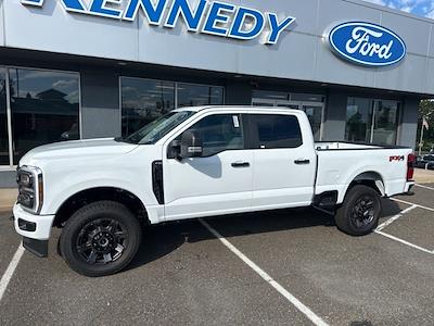 New 2025 Ford F-350 XL Crew Cab 4WD SRW Pickup for sale #25V0287 - photo 2