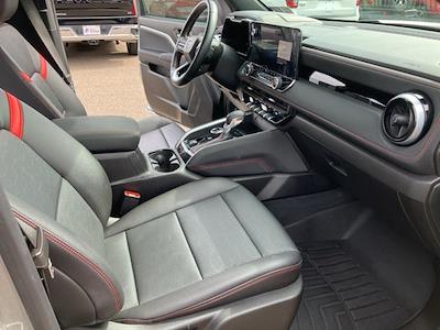 2023 Chevrolet Colorado Crew Cab 4WD Pickup for sale #25V0318A - photo 2
