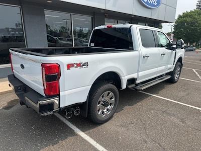 New 2025 Ford F-350 Lariat Crew Cab 4WD SRW Pickup for sale #50418 - photo 2