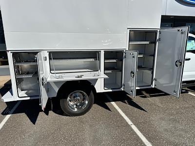 New 2025 Ford F-550 - photo 1