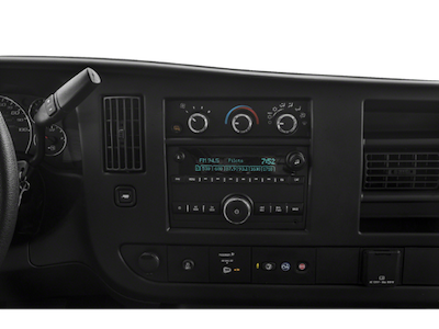 Used 2018 Chevrolet Express 2500 - photo 1