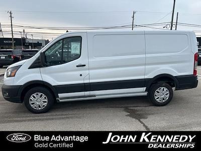 Used 2024 Ford Transit 250 - photo 1