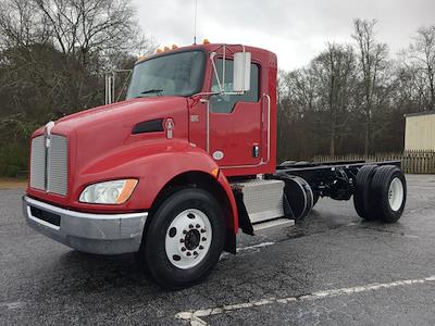 Used 2021 Kenworth T270 - photo 1