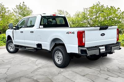 New 2025 Ford F-250 Lariat Crew Cab 4WD Pickup for sale #UR0332 - photo 2