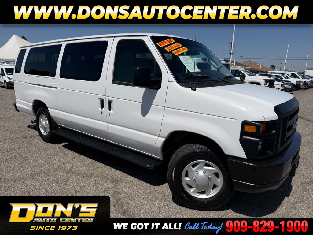 Used 2009 Ford E-350 - photo 1