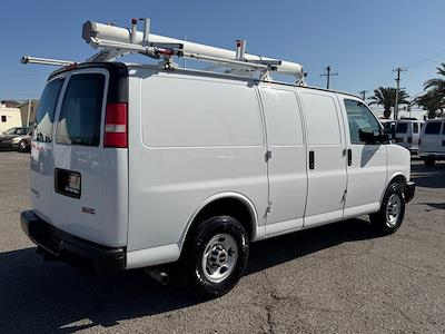 Used 2014 GMC Savana 3500 - photo 1