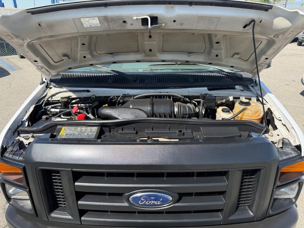Used 2008 Ford E-350 - photo 37