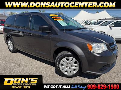 Used 2018 Dodge Grand Caravan - photo 1