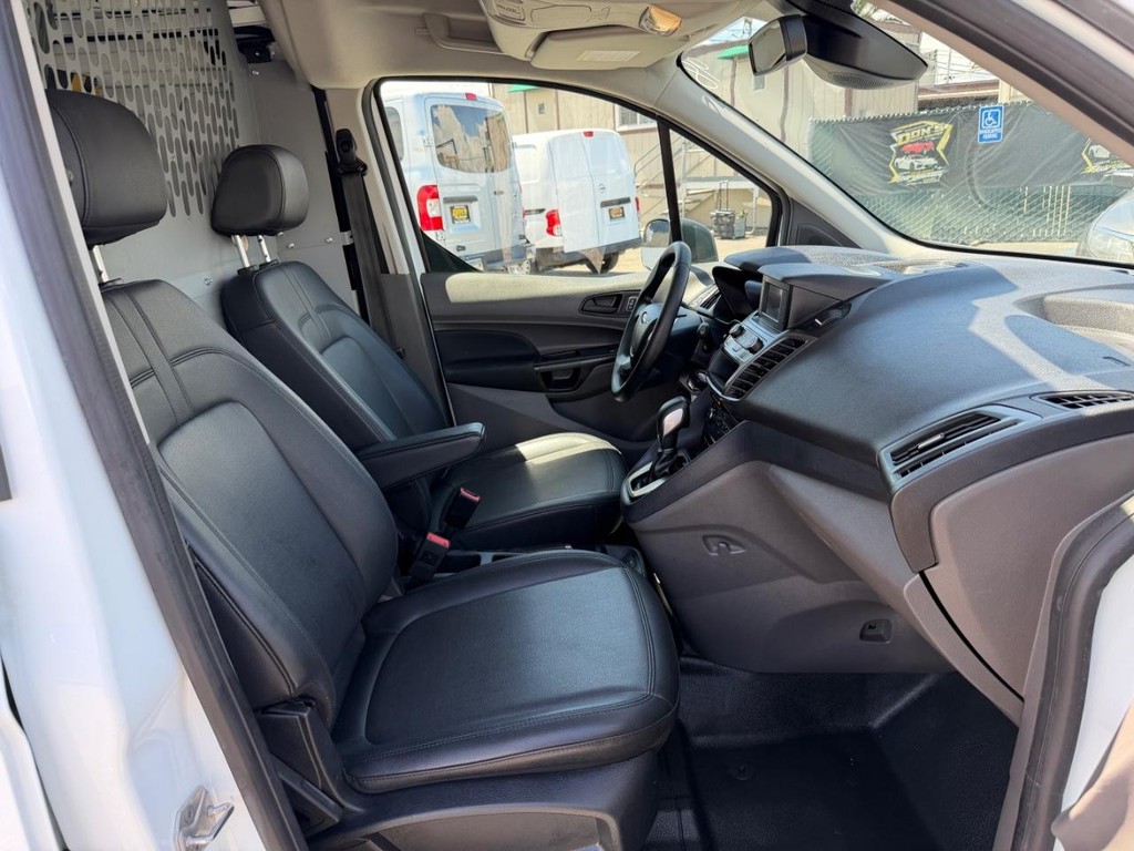 Used 2022 Ford Transit Connect - photo 31